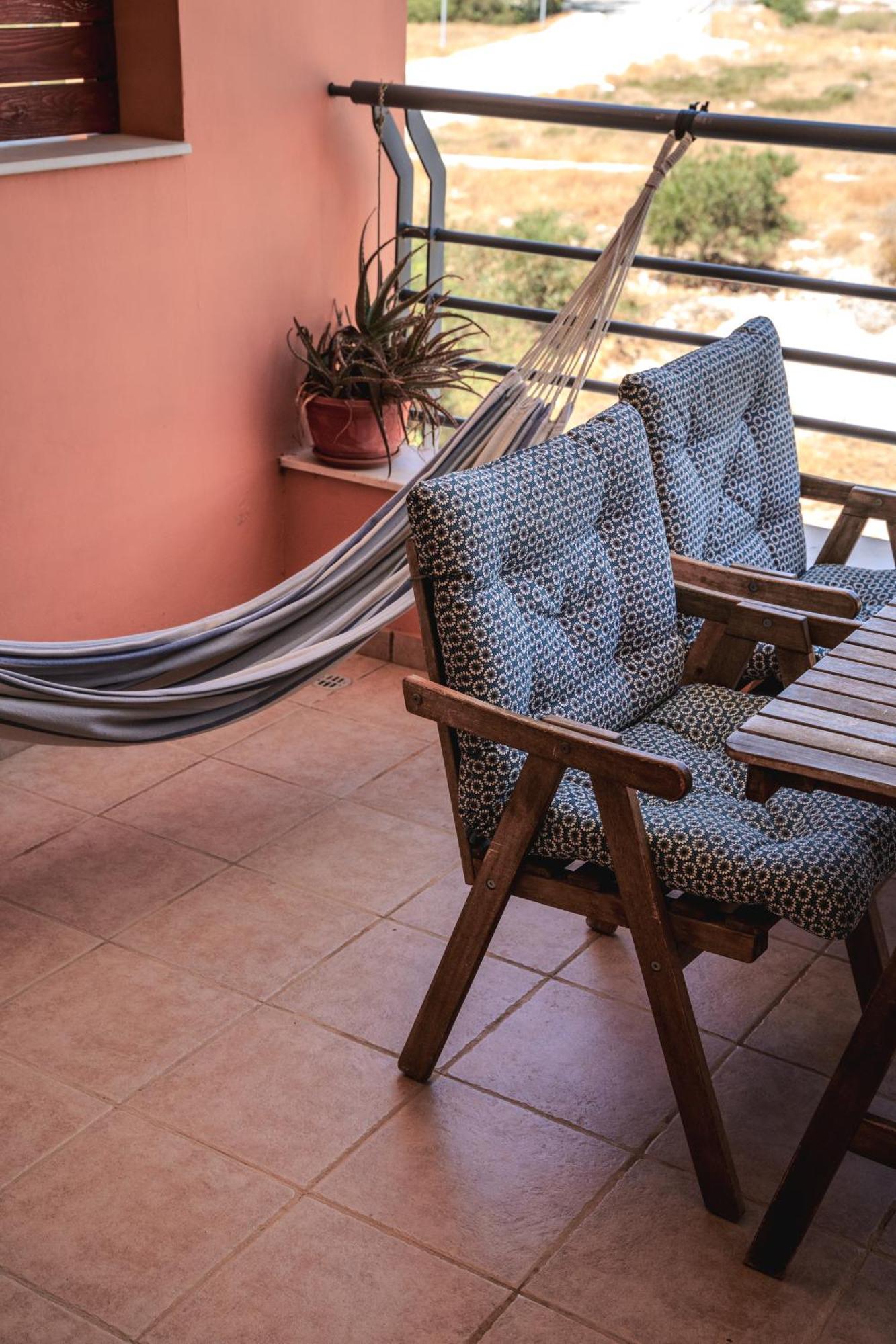 Isabella One Bedroom Λάρνακα Εξωτερικό φωτογραφία