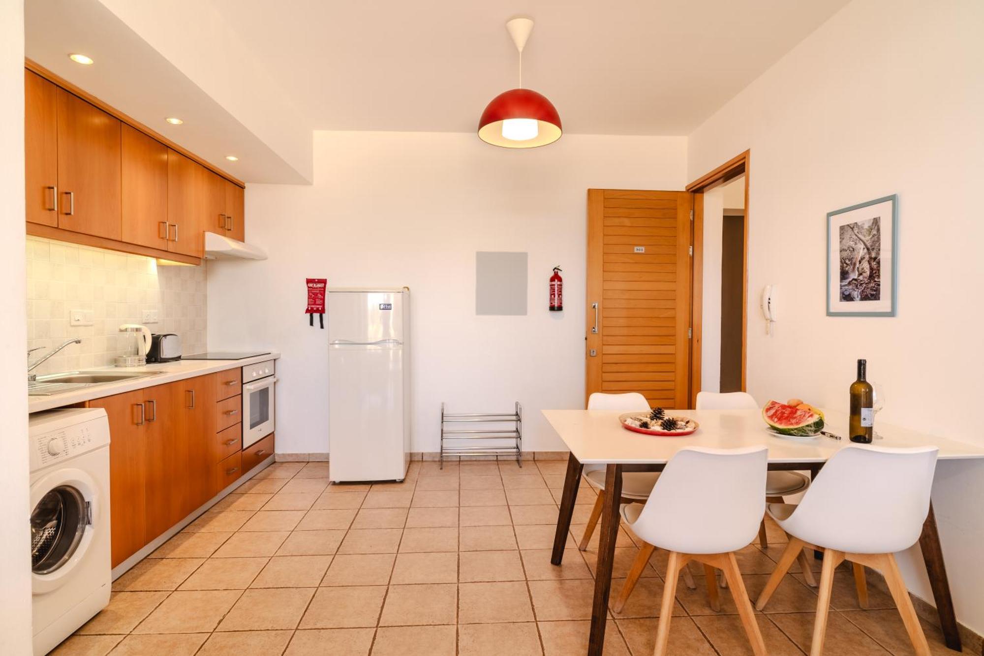 Isabella One Bedroom Λάρνακα Εξωτερικό φωτογραφία