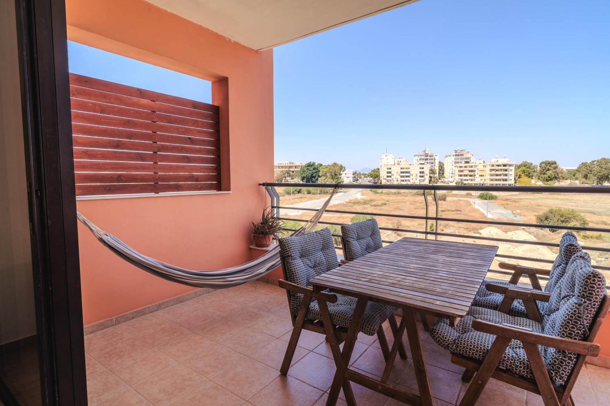 Isabella One Bedroom Λάρνακα Εξωτερικό φωτογραφία